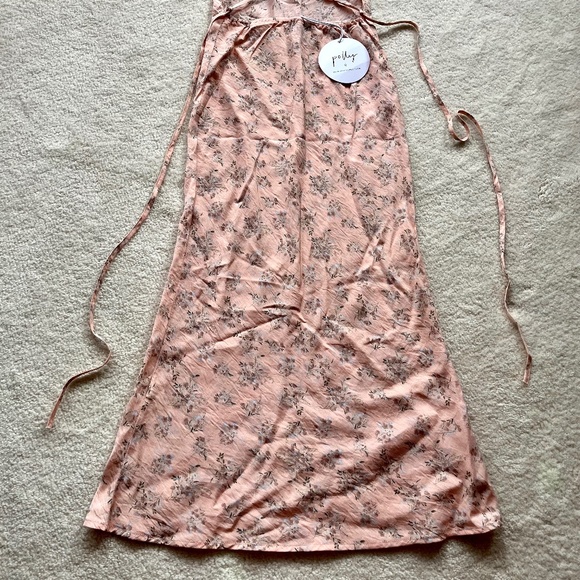 Princess Polly Maxi Dress - Picture 2 of 7